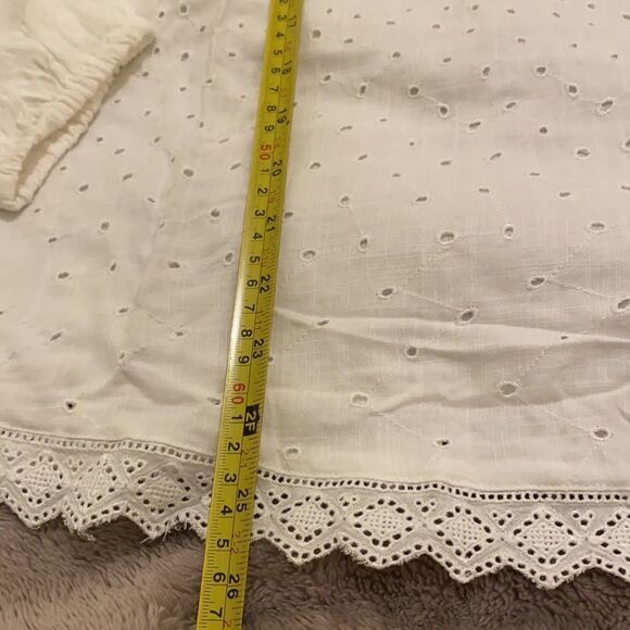 Lucky Brand white blouse in very good condition. Size L. - Picture 11 of 12